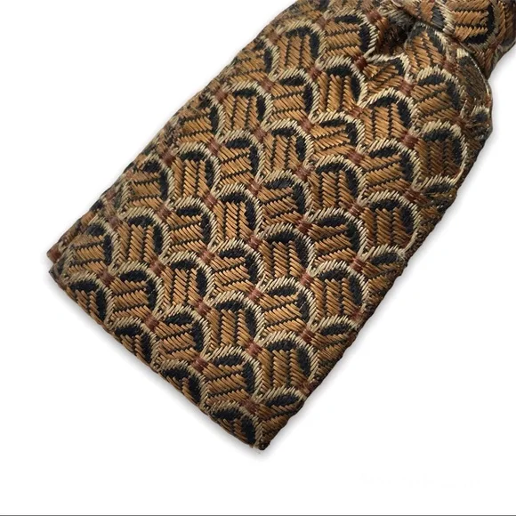 Vintage 60’s Clip-On Bow Tie - Picture 3 of 8